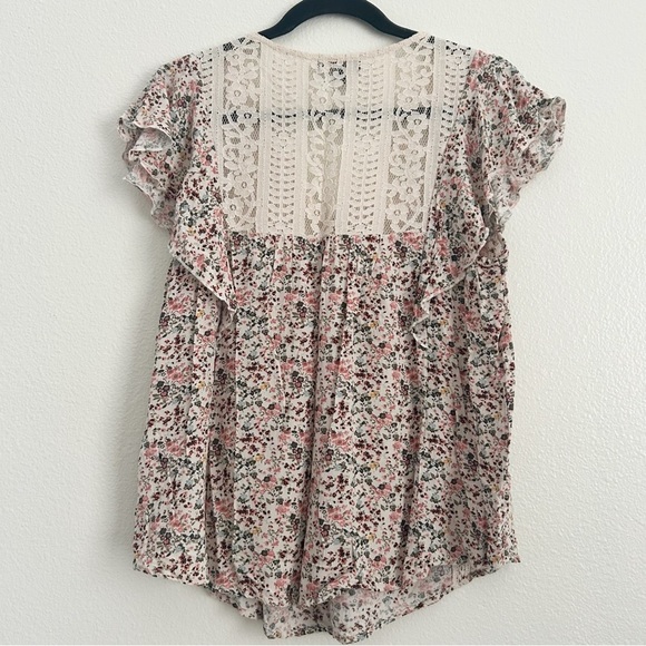 Artesia Embroidered Lace Top - Picture 5 of 7